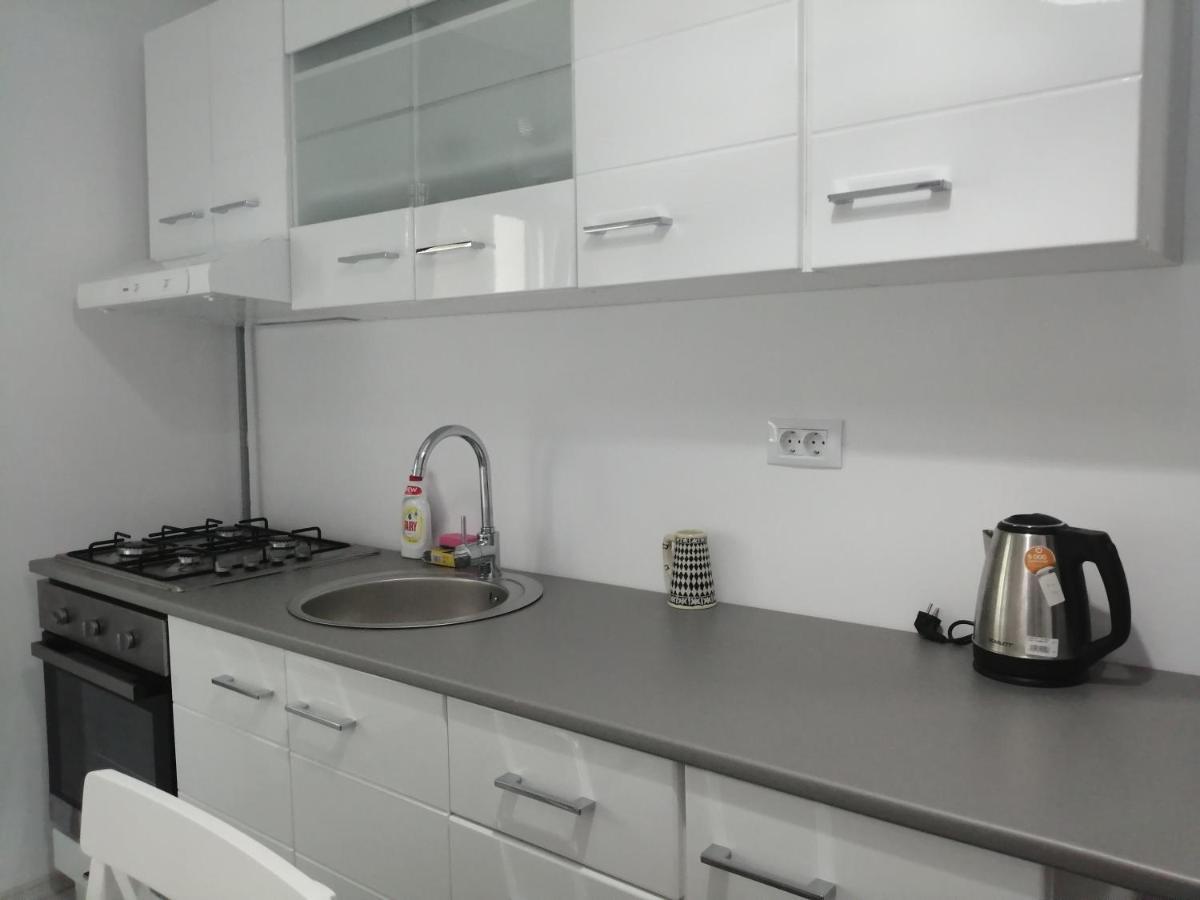 Mathias Luxury Apartments Iasi Buitenkant foto