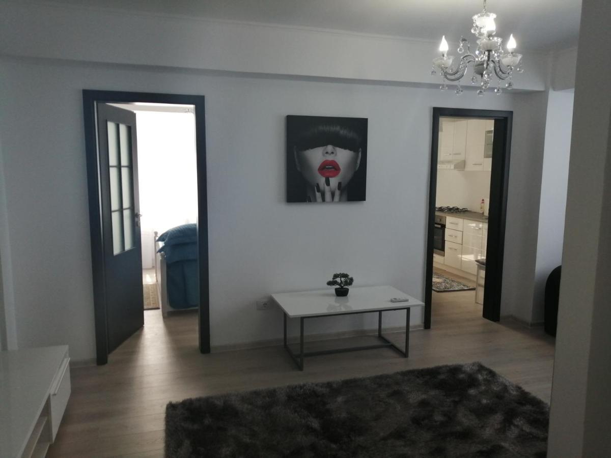 Mathias Luxury Apartments Iasi Buitenkant foto